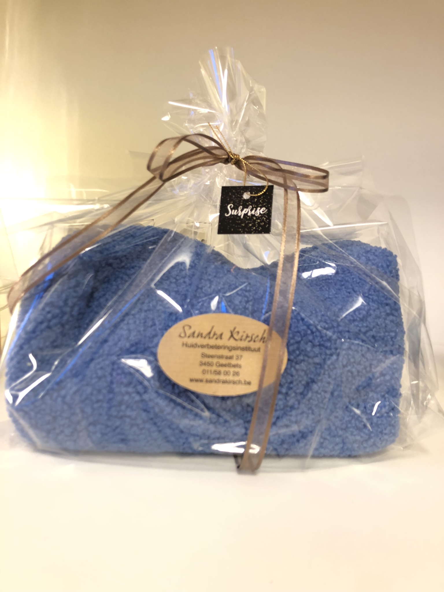 Duo Bodybutter en Bodyscrub (200 ml) met gratis fluffy toilettasje - Afbeelding 2